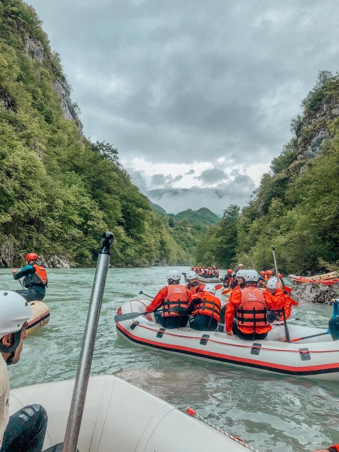 Rafting Camp Modra Rijeka Hotel Scepan-Polje ภายนอก รูปภาพ