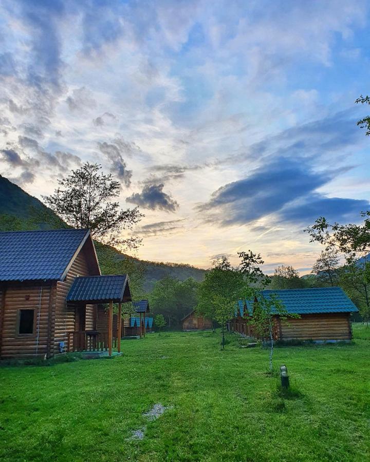 Rafting Camp Modra Rijeka Hotel Scepan-Polje ภายนอก รูปภาพ