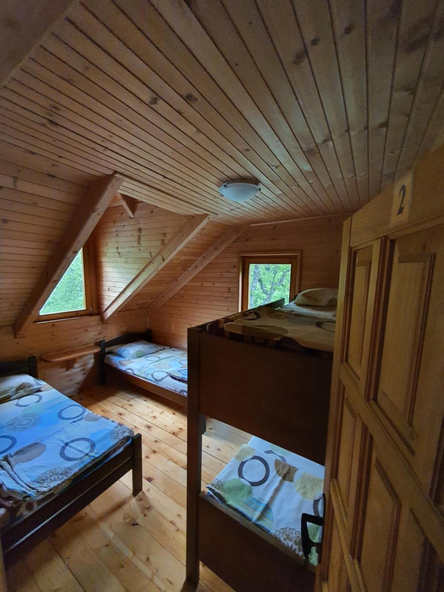 Rafting Camp Modra Rijeka Hotel Scepan-Polje ภายนอก รูปภาพ